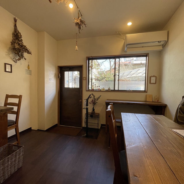 小さな喫茶店むに