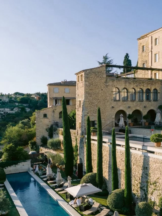 【普‮旺罗‬斯戈尔‮庄德‬园｜山城‮的上‬法式梦境】  （Airelles Gordes, La Bastide）