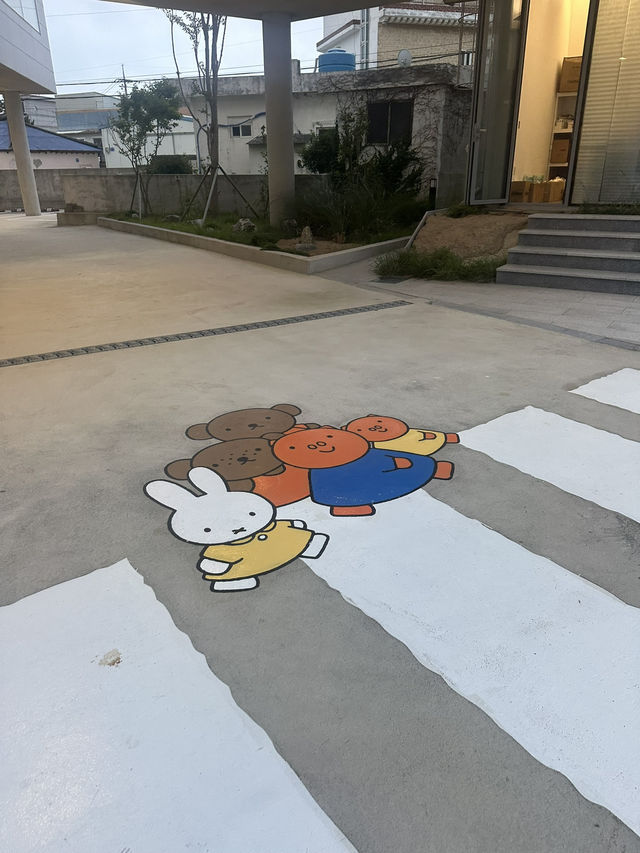 미피와 특별한 추억만들기 🐰🎶 거제 미피카페!
