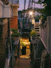 Hidden Sunset Gem in Seoul – Clifftop Village Escape 🌇