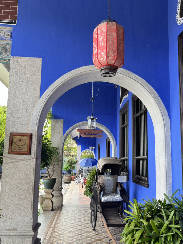 💙 Penang’s Blue Legend — The Jaw‑Dropping Cheong Fatt Tze Mansion