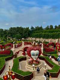 People Meets Magic: The Ultimate Disney Castle in Shanghai