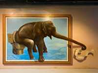 Art in Paradise