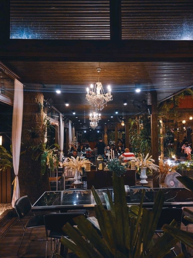 Alive Cheewit Cheewa, Hat Yai