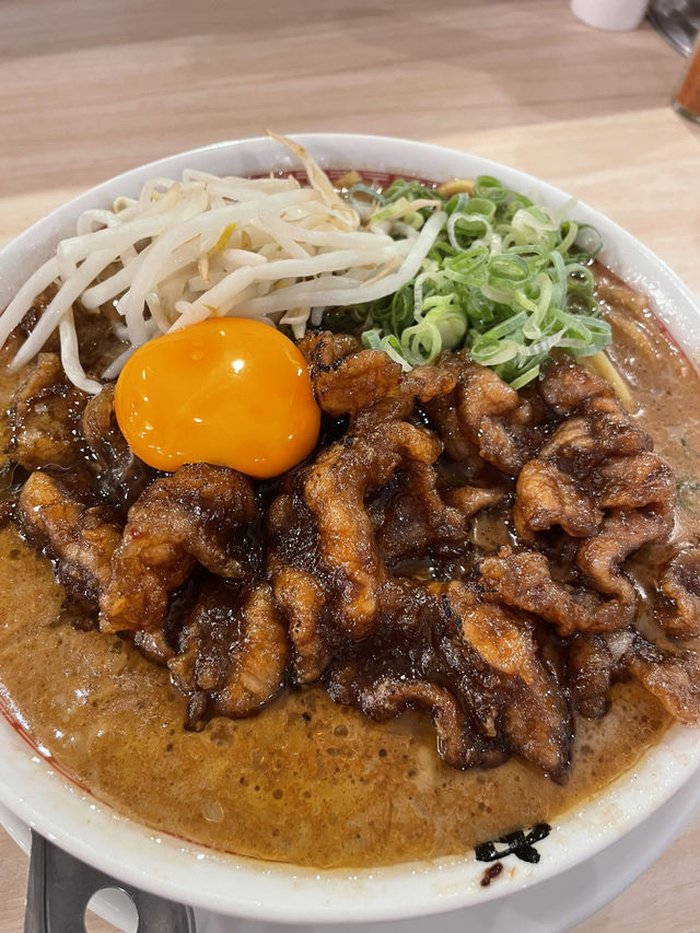 【秋葉原・末広町】肉汁麺ススム🍜 背徳の美味を堪能! 【秋葉原・末広町】肉汁麺ススム🍜 背徳の美味を堪能!