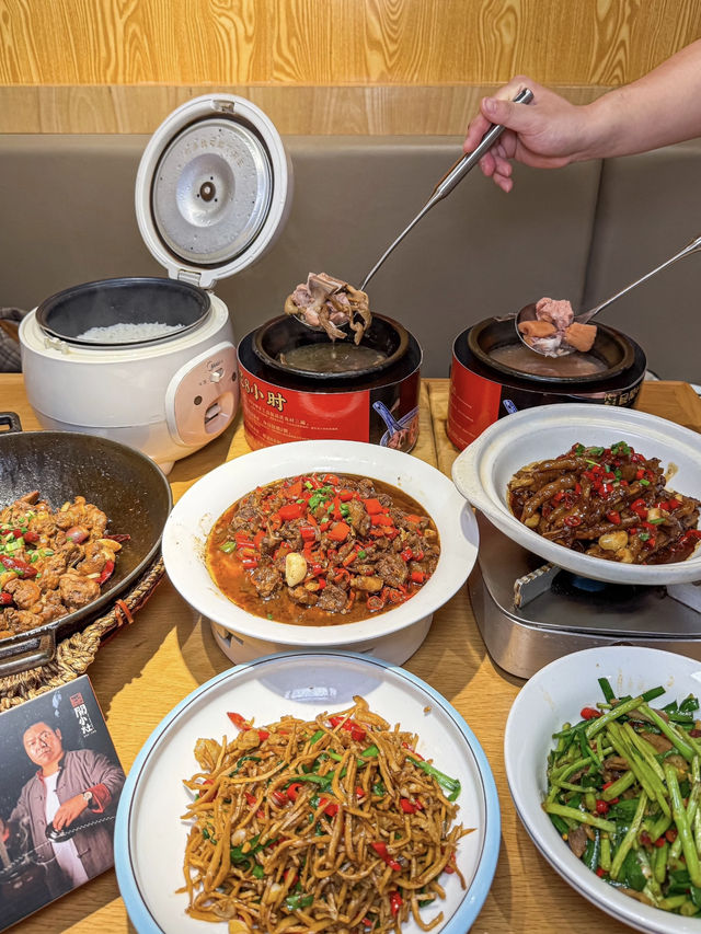 深圳· 開小灶·民間瓦缸煨湯