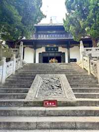 หอเจี่ยเซี่ยวโหลว แลนด์มาร์กคู่เมืองกุ้ยหยาง 🇨🇳