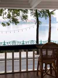 MaM Cafe