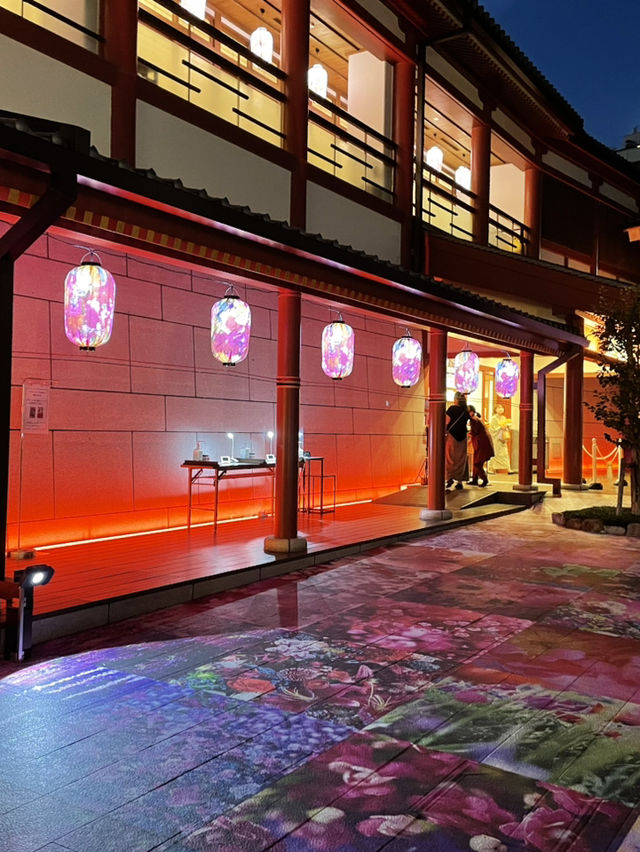 蜷川実花のアートと伝統工芸をコラボした演出
