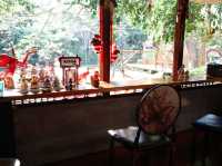 Kiss cafe