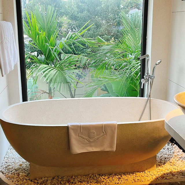 🌿 รีวิว Legacy Hoi An Resort – สวรรค์แห่งความสงบใ