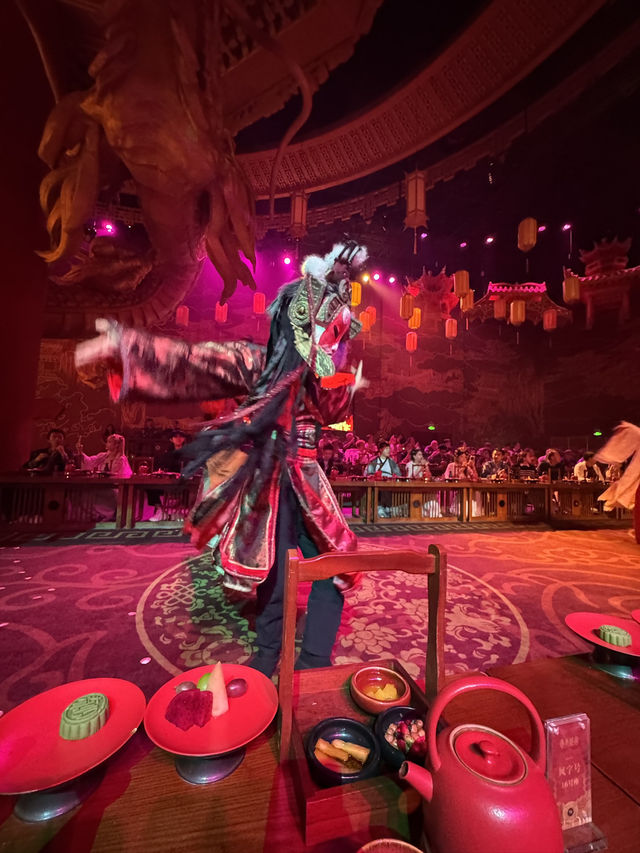 Foshan’s Regal Tshow: Imperial Feast + Costumes + Live Performances 👑🍽️ Foshan’s Regal Tshow: Imperial Feast + Costumes + Live Performances 👑🍽️