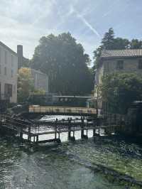 南法泉水城 Fontaine-de-Vaucluse💚被綠泉水治癒的一天
