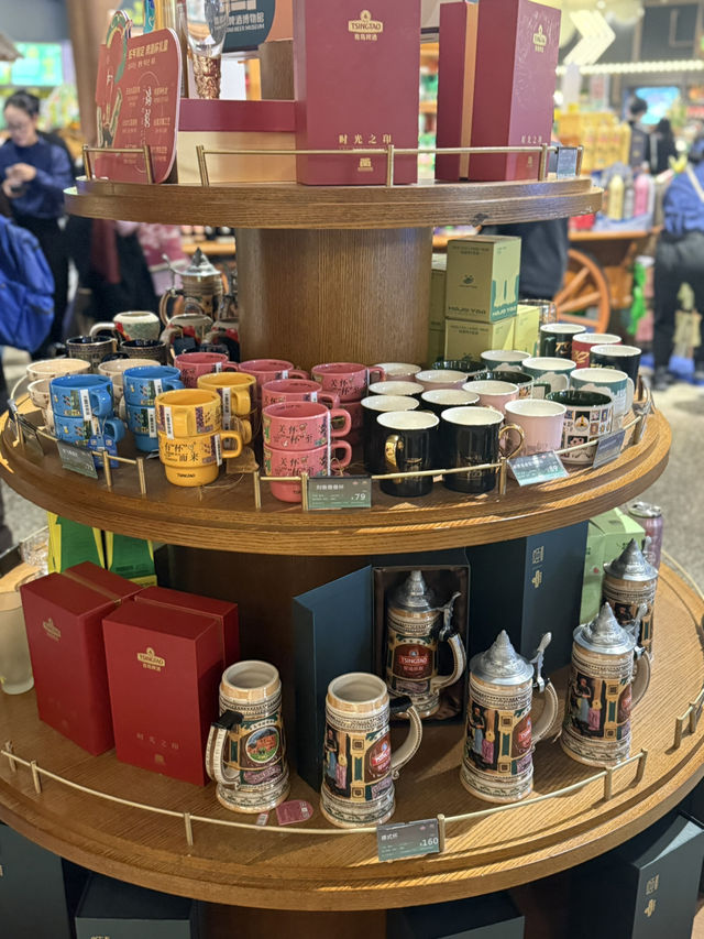 선물용으로도 완벽한 맥주잔과 굿즈