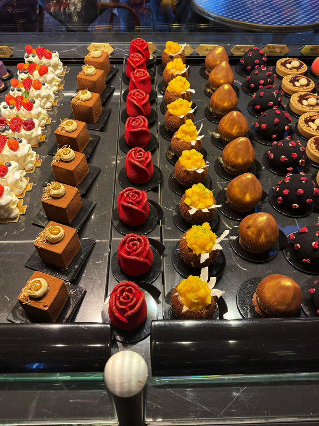 Cozy Cafe Vibes in Praha☕  