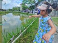 蹒跚小旅人的时空奇遇，在世界遗产碉楼与百年骑楼间，聆听华侨故事