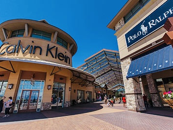 🛍️哇好便宜啊！去Outlets at Traverse Mountain豪買吧！🛍️ 