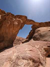 ワディラム砂漠　Um Frouth Rock Arch