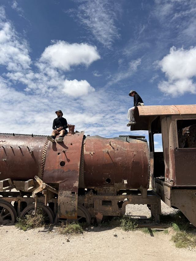 Visiting Train Cemetery in Uyuni 🇧🇴