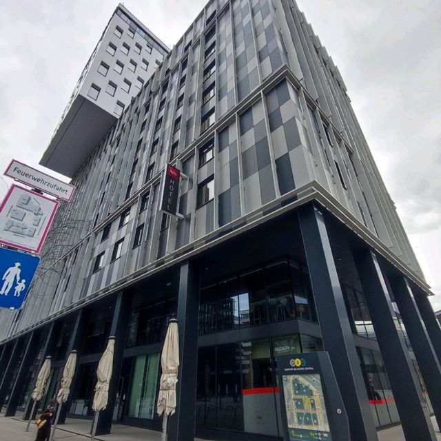 Hotel near Wien HBF