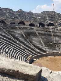 Impressive Gladiator Amphitheater!