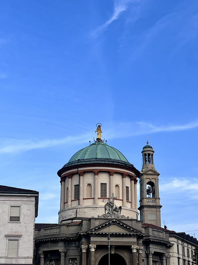 Bergamo Old Town – A Step Back in Time, Cobblestone by Cobblestone 🪶