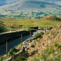 Escape the City: Top Hikes in Peak District from Manchester 🚆🥾