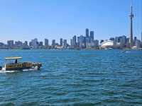 Toronto in 3 Days: From Urban Vibes to Island Sunsets and Historic Castles
