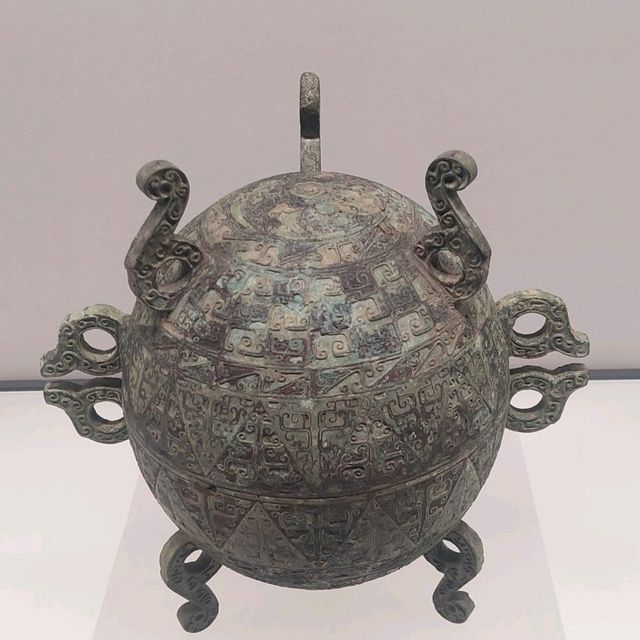 Shanghai Museum is really a beautiful museum 