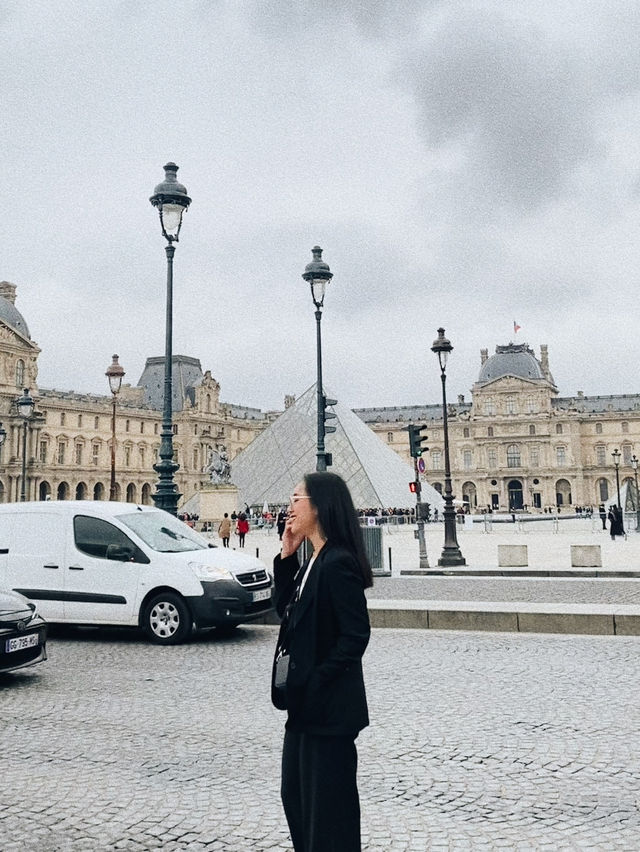 One Day in Musée du Louvre 🎨