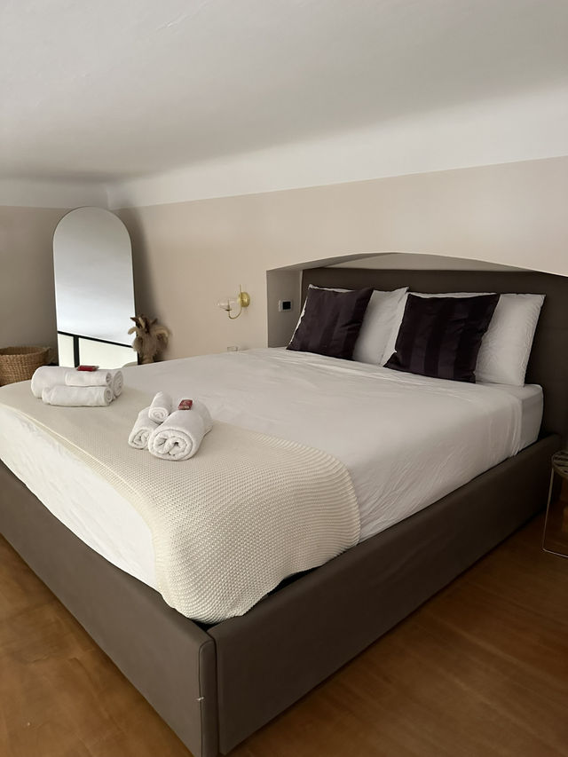 B&B Hotel Milano Aosta: Comfort & Convenience Just Steps from Milano Centrale 