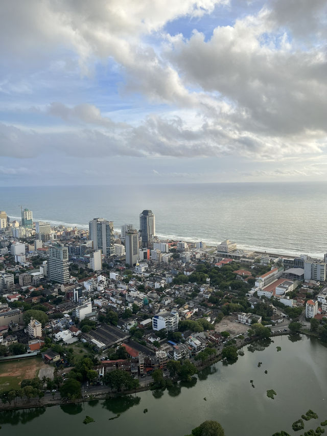  Altair Luxury Colombo by Miracle: Роскошь на высоте в Шри-Ланке! 🌴✨  