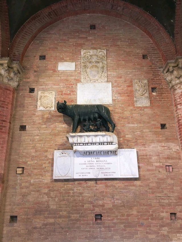 Sunny Fall Escape🍁