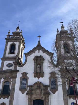 ผลงานชิ้นเอกแห่งแสงและทองคำ: Igreja da Misericórdia of Guarda ✨