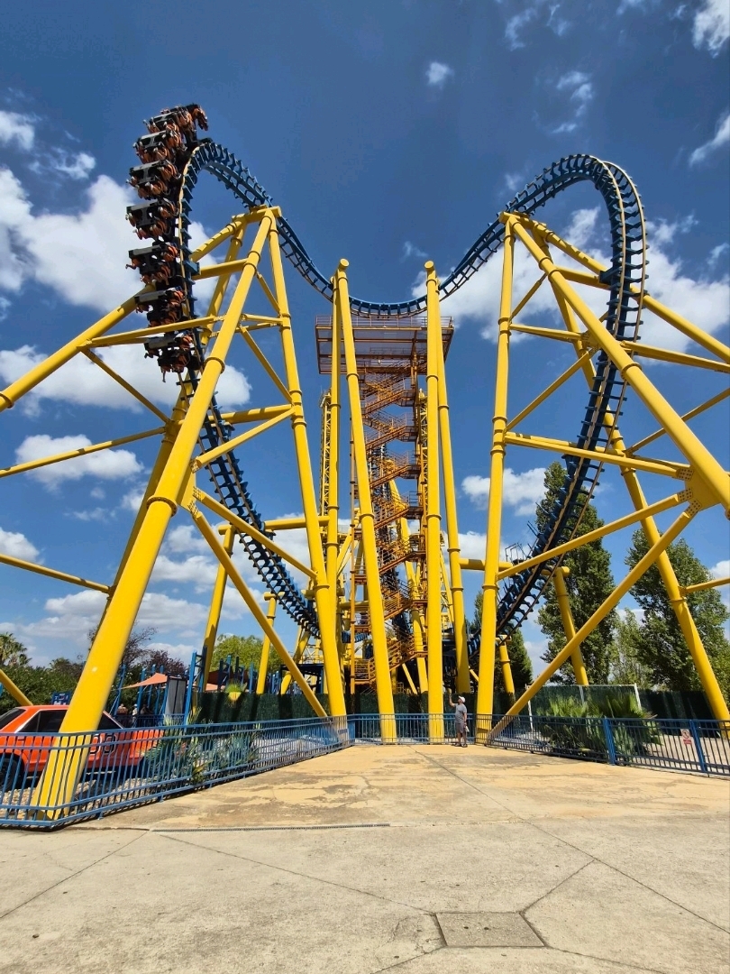 Upside down at Parque Warner