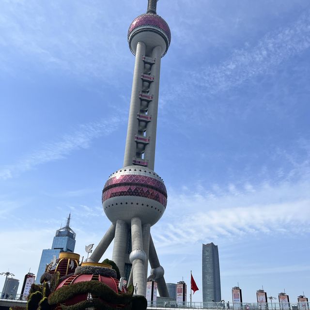 Sightseeing in Shanghai!