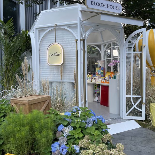 【浪漫小白屋！萬象天地驚喜驚豔店】bloom house