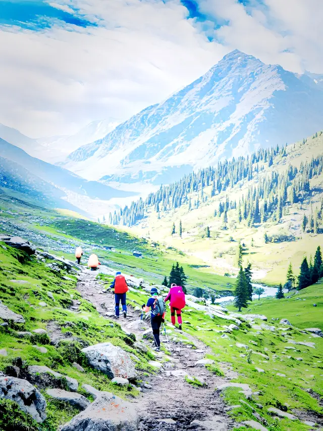 w, the top 50 classic hiking trails worth visiting in 2024, each one is stunningly beautiful