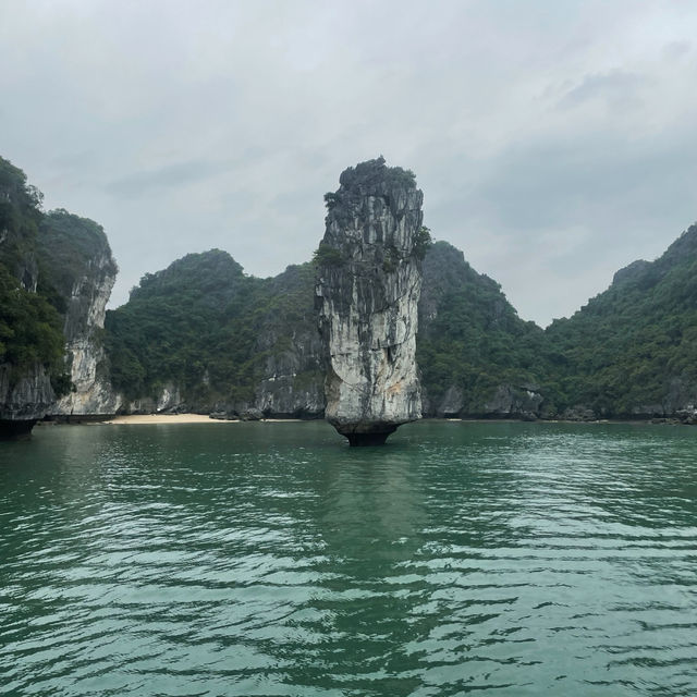 Skip Ha Long bay, visit Lan Ha bay instead 