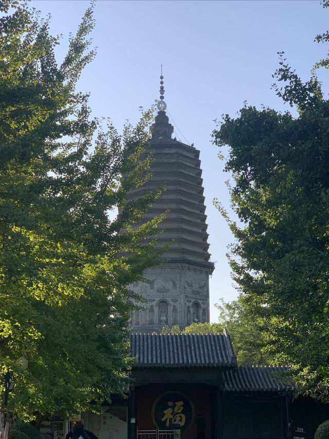 遼陽地標古白塔