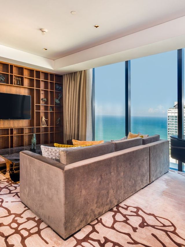 🌟 Colombo's Chic Comfort: Mövenpick Hotel ✨
