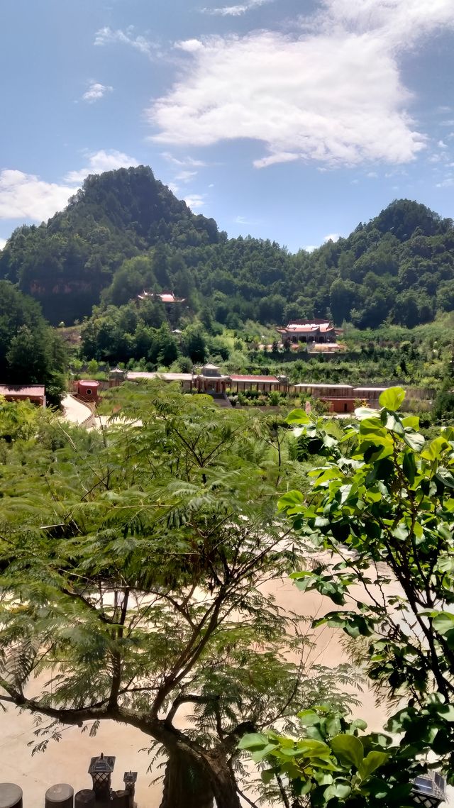 人間淨土-天水曼殊寺