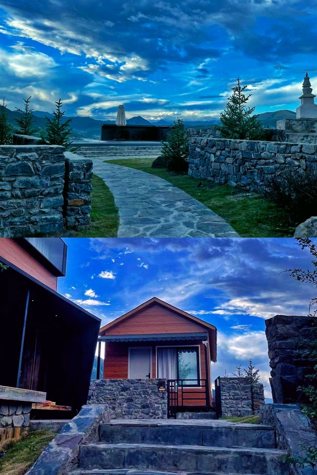 在川西找到了絕美的觀景木屋