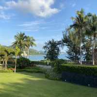 **Stay in Style at the Shenzhen Marriott Hotel Golden Bay **