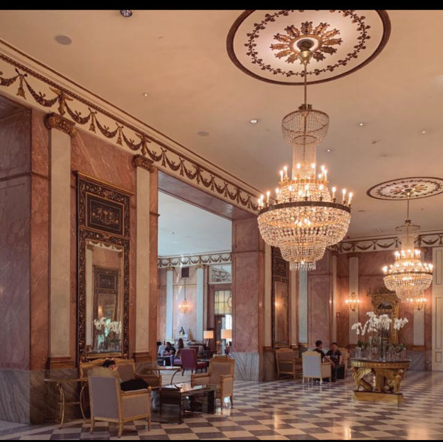 Extraordinary architecture in Westin hotel in Rome 
