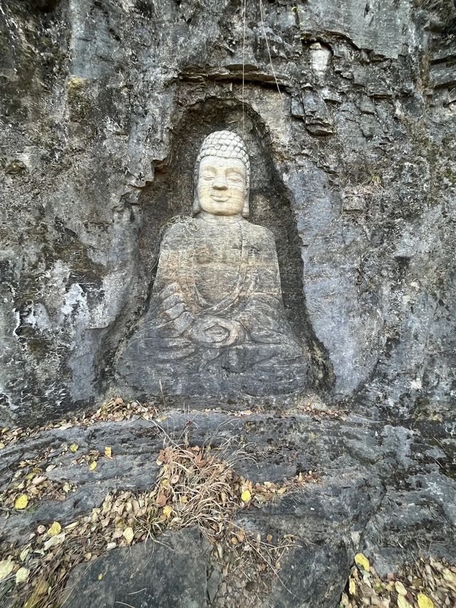 沂水靈泉山有哪些必看的景點？。