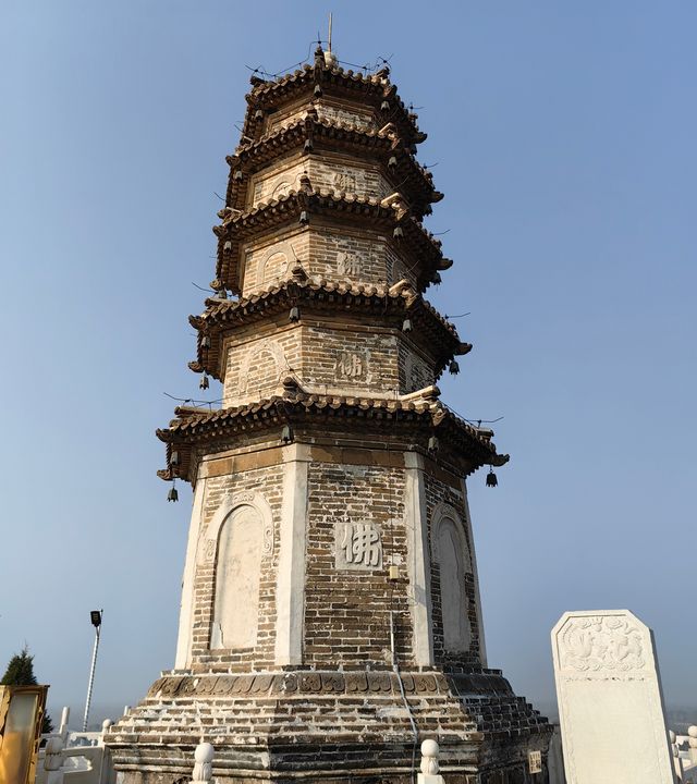 三河靈山寺。
