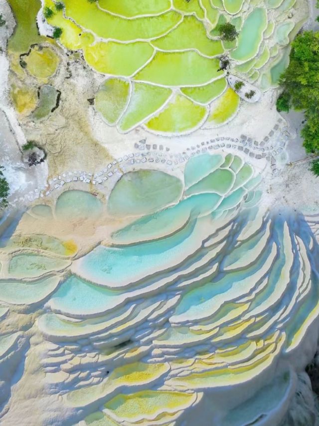 去香格里拉千萬不能錯過中國人自己的棉花堡