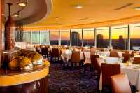 紐約馬奎斯萬豪酒店 | Marquis Marriott NYC   地址：1535 Bro