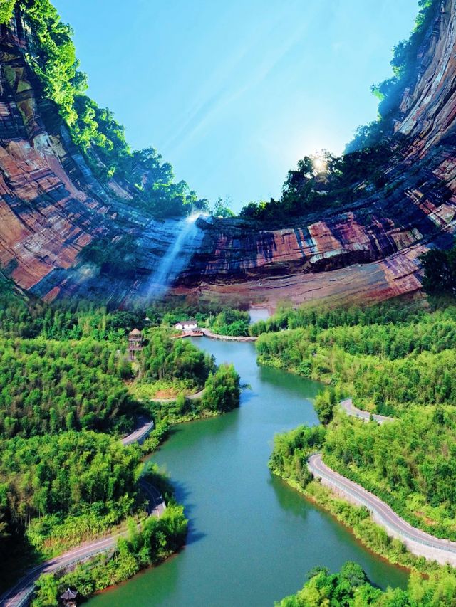赤水丹霞攻略：地球紅寶石，貴州最狂野嘅山水畫廊